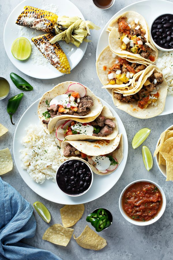 Quels sont les meilleurs quartiers pour un street-food tour authentique à Ho Chi Minh-Ville ?